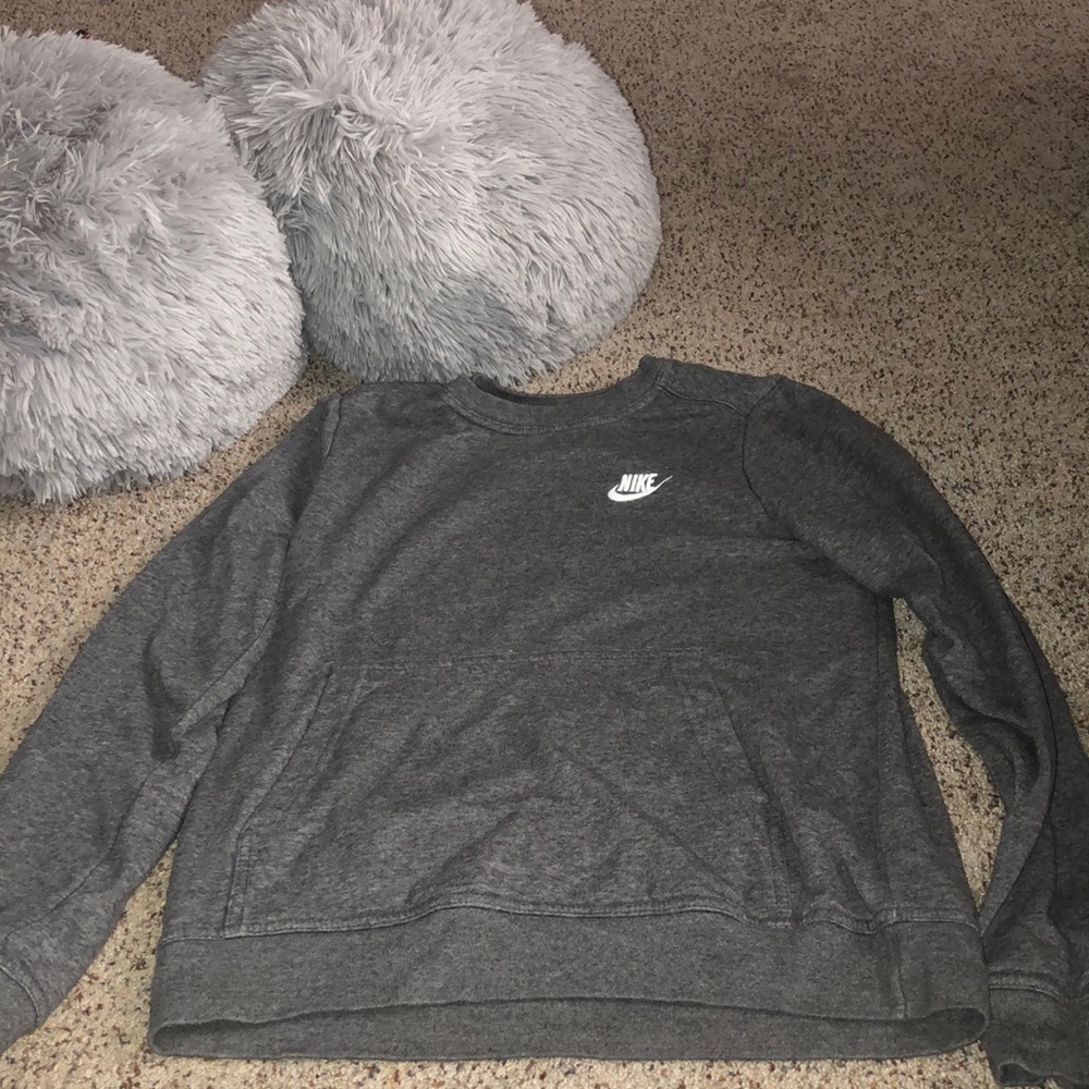 Nike sweatshirt